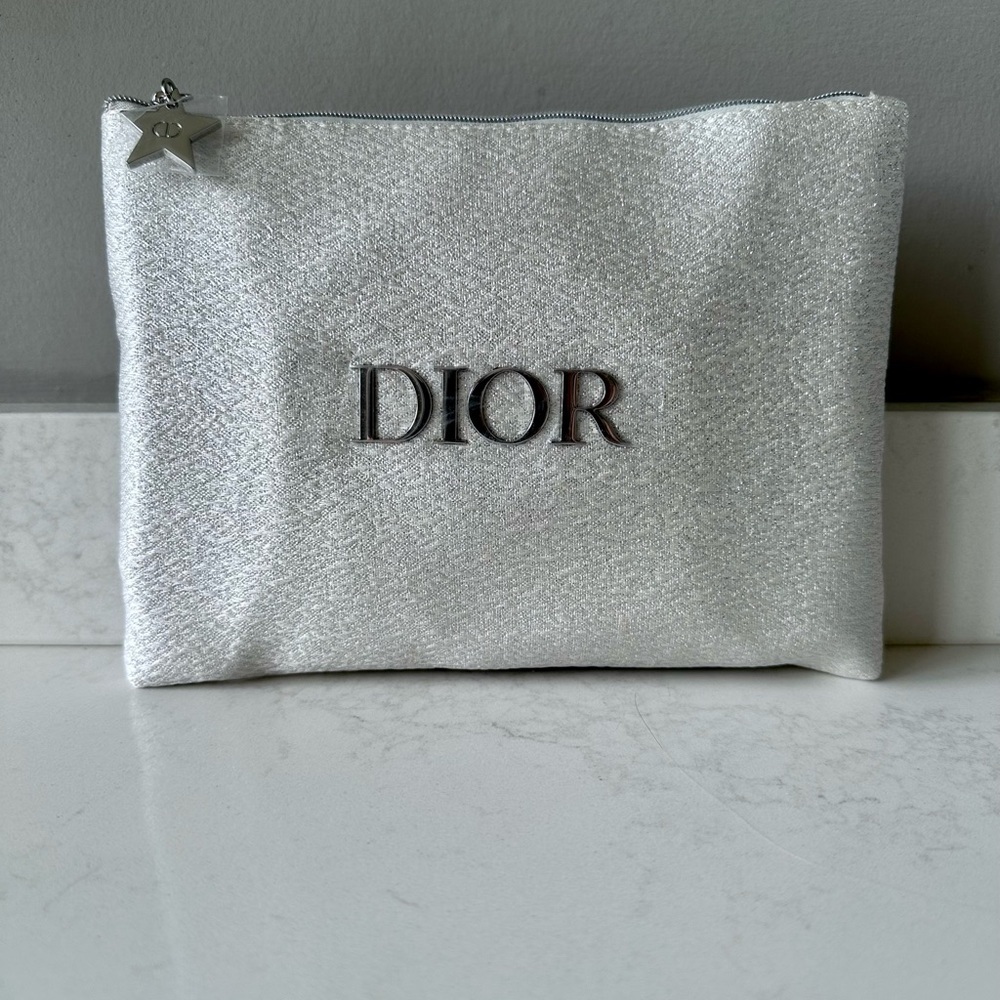 NIB Dior Beauty Travel Set with Cosmetic Pouch - Picture 2 of 8